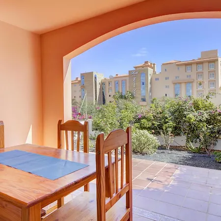 El Castillo Golf Apartment